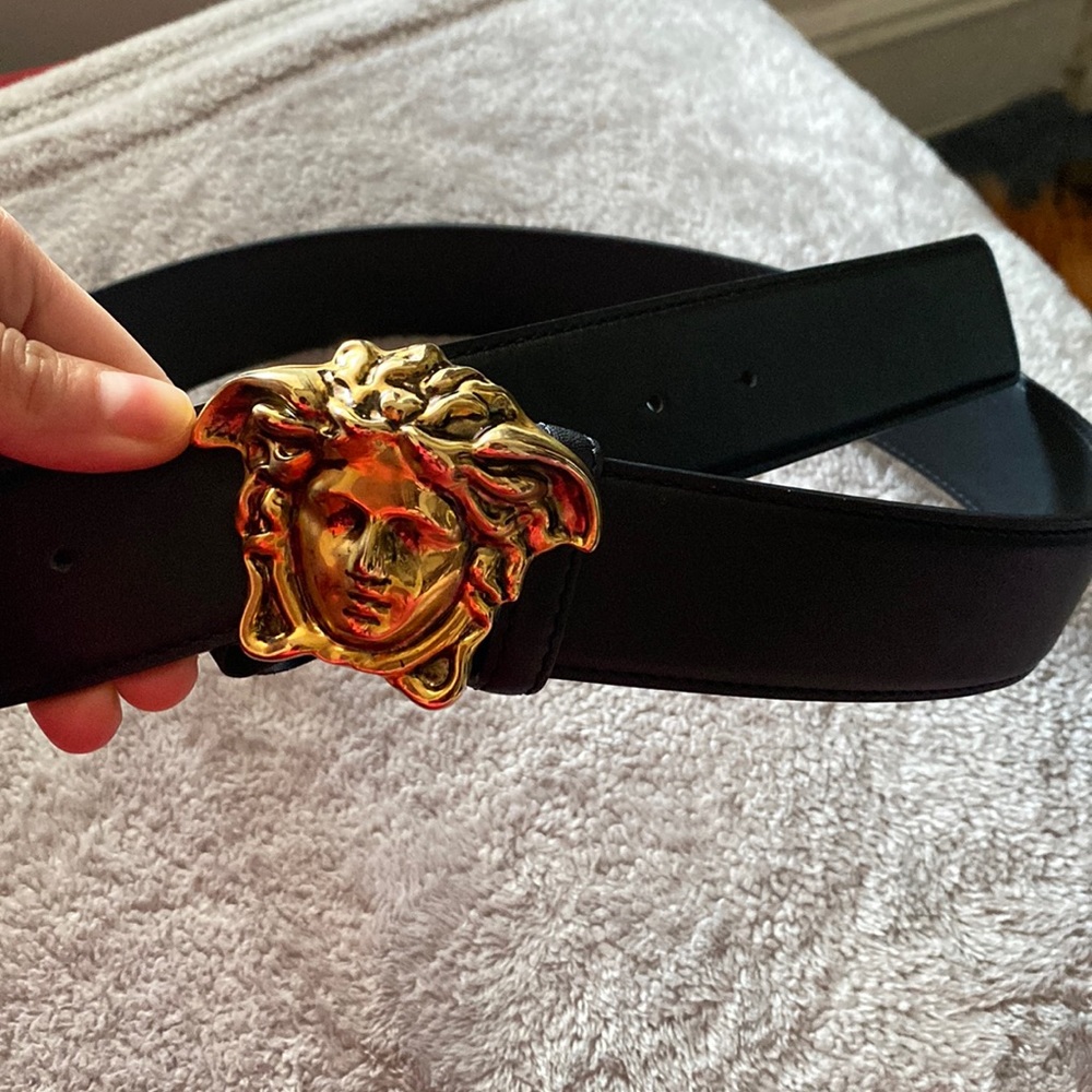 Versace Authentic belt worn twice size 36